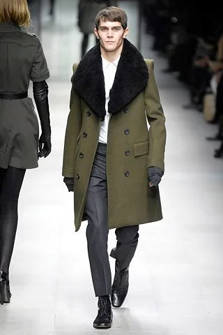 Look 11
